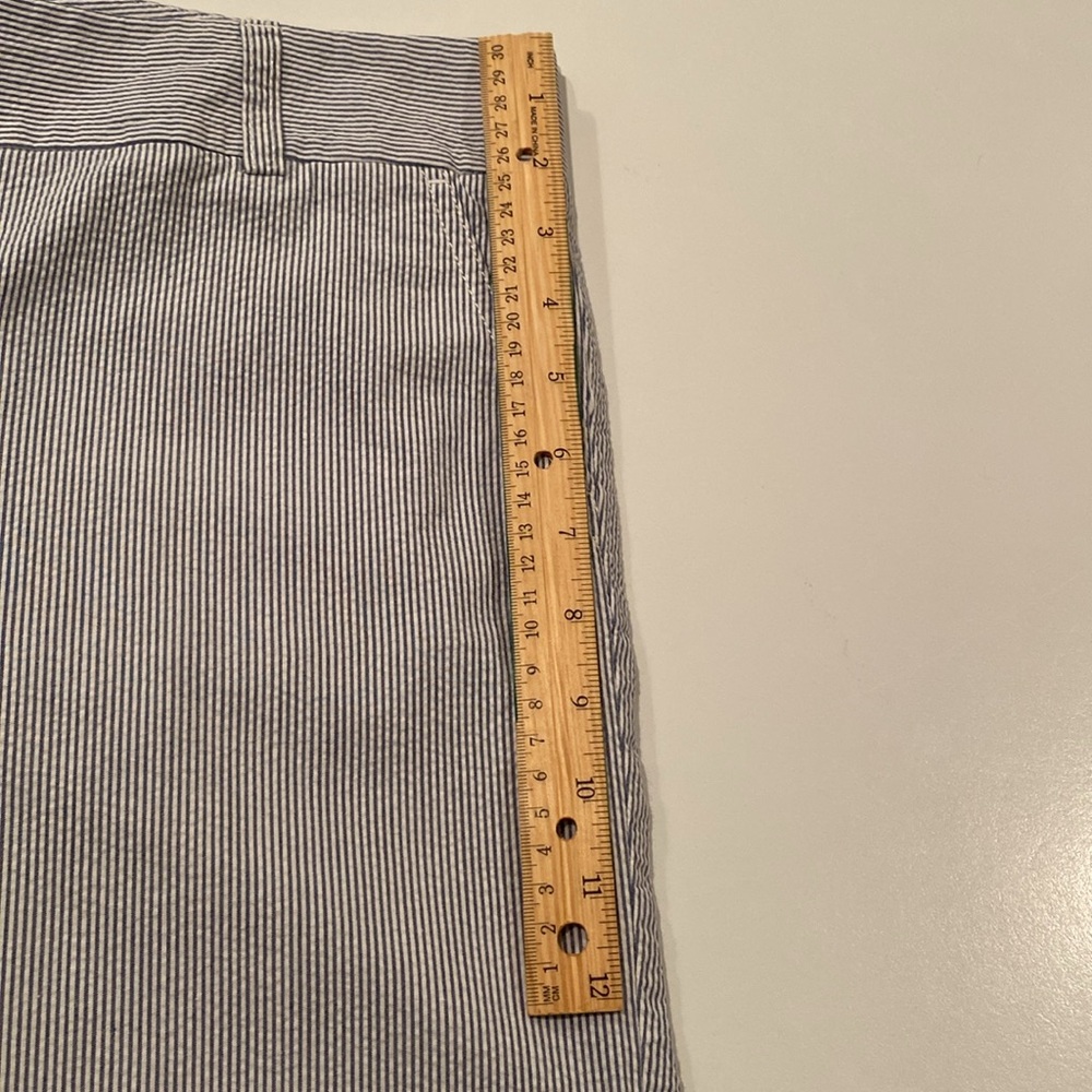 EUC J. Crew Women’s Size 10 City Fit Bermuda Shorts - Picture 5 of 10